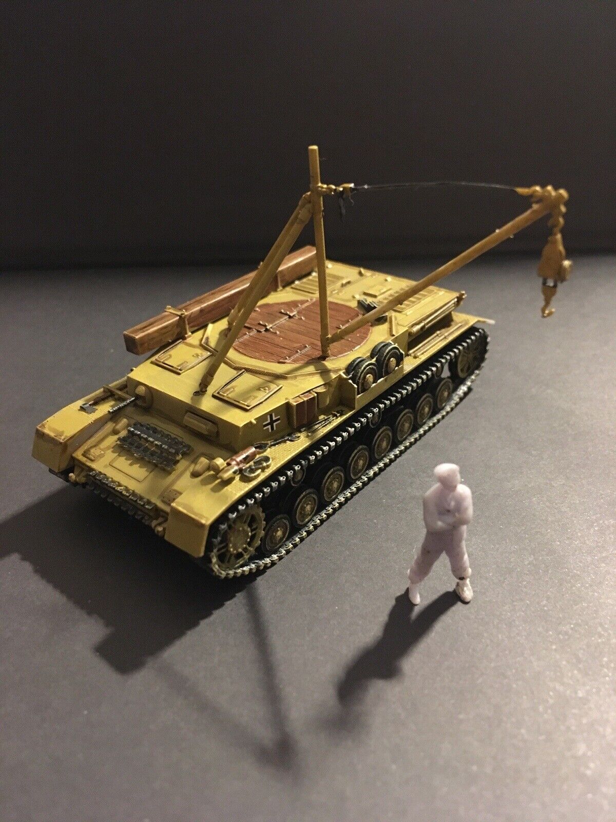 WW2 German Bergepanzer IV. Painted Resin model