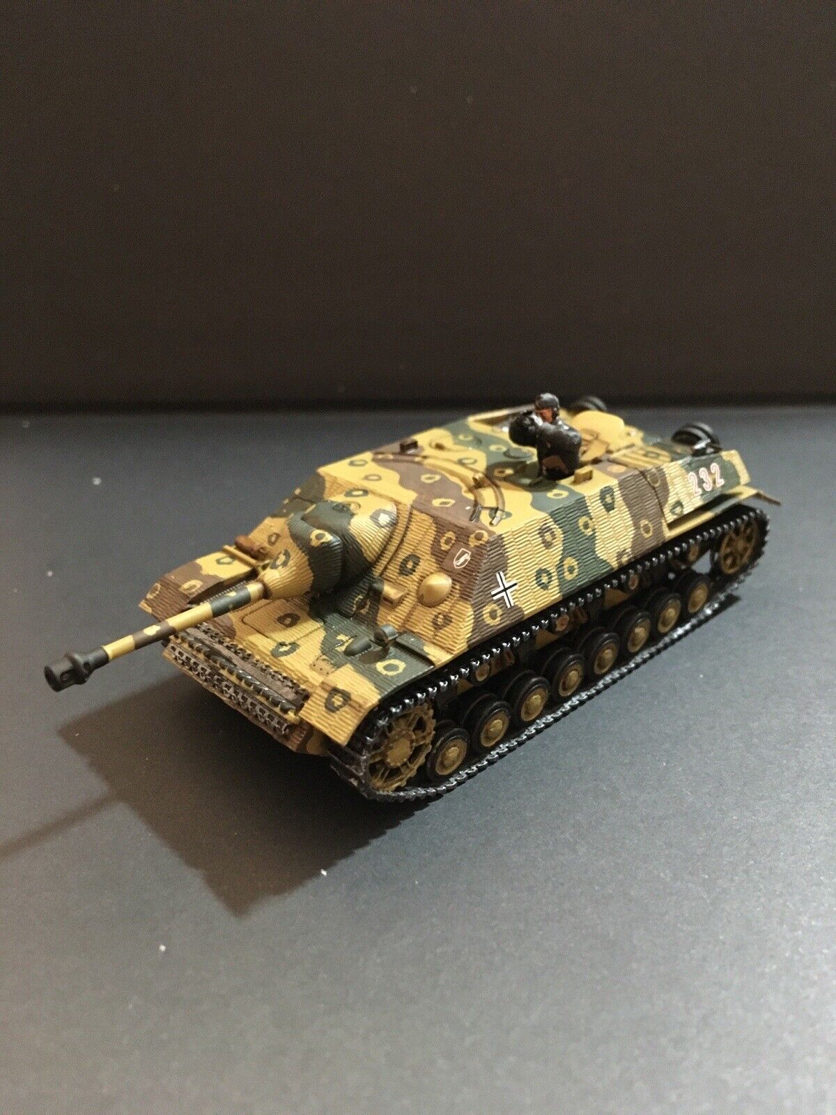 WW2 German Jagdpanzer L/48. Painted Resin Model