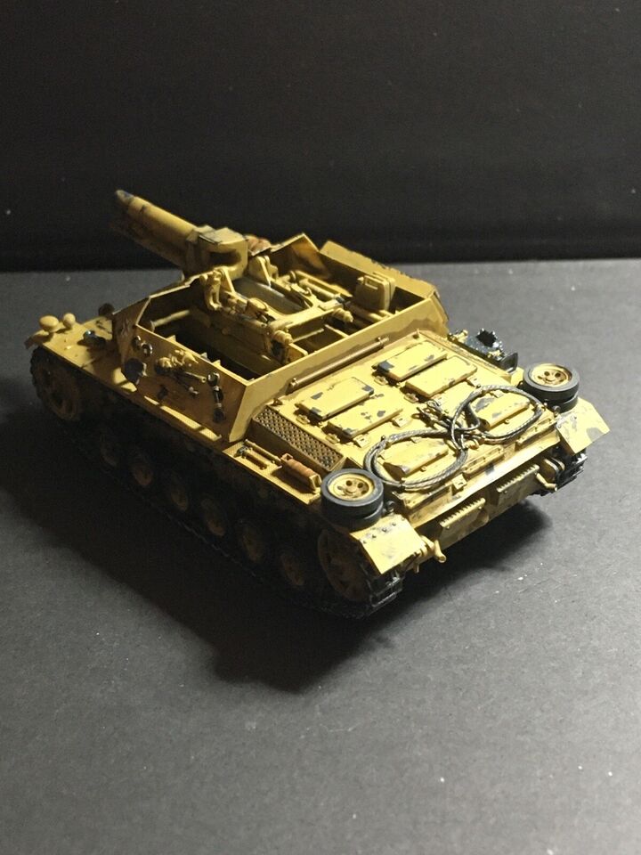 WW2 German Panzer 15cm sIG33 (Sf) Pz.III (H) Painted Resin Model