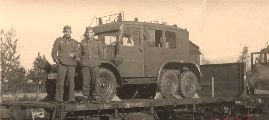 WW2 German Krupp Protze KfZ.19 Radio command Version 2. Painted Resin Model