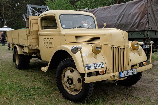 WW2 German Ford V3000 Open Back. Painted Resin Model