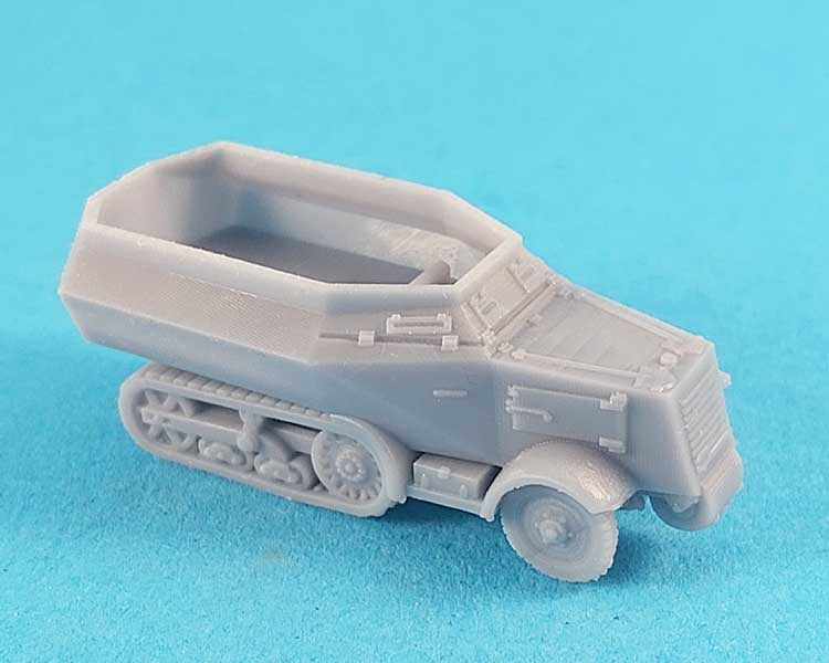 U304(f) - Armoured Personnel Carrier