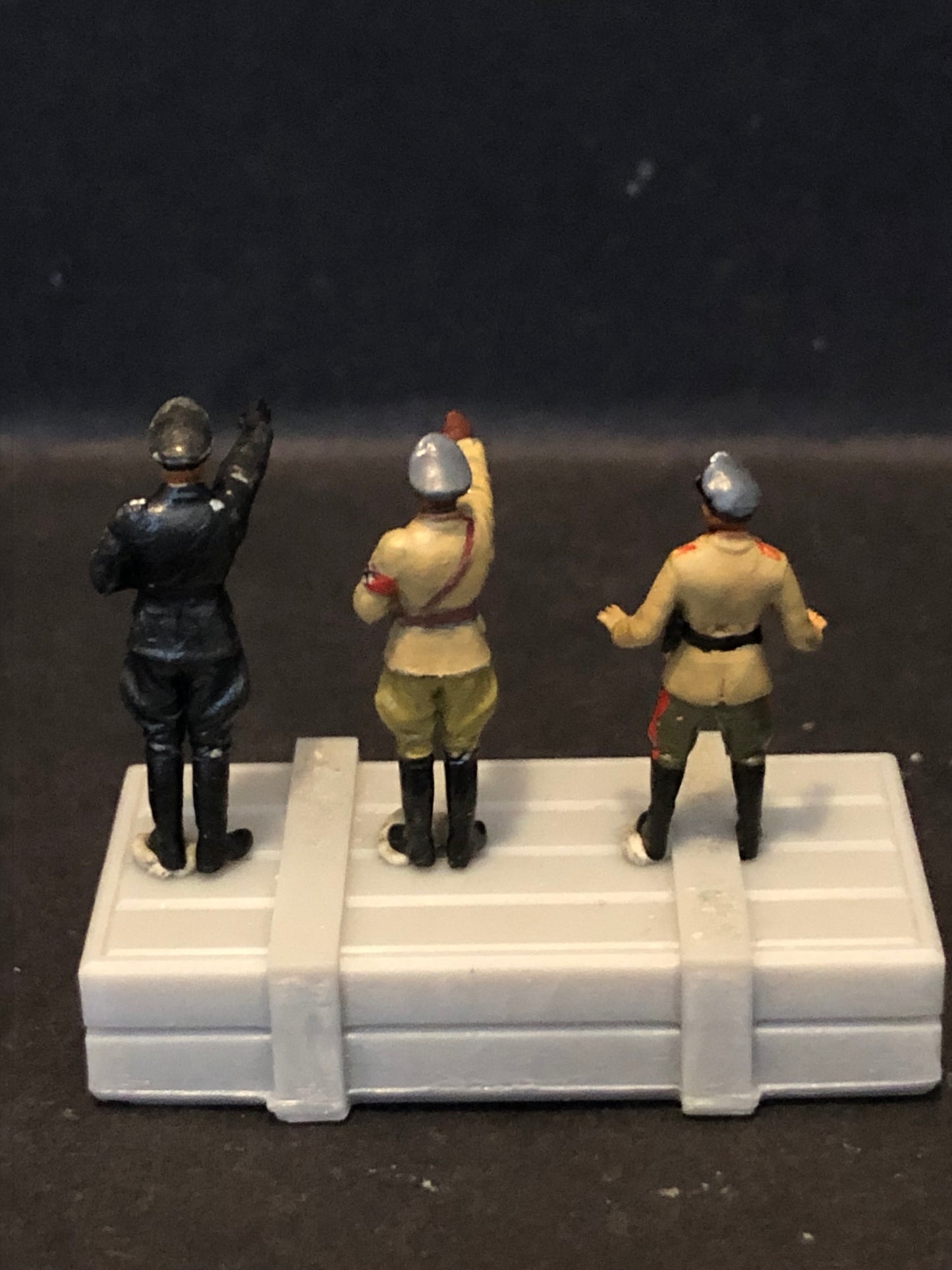 WW2 German figures x 3 (Hitler.Rommel and SS Officer) Painted Resin Model