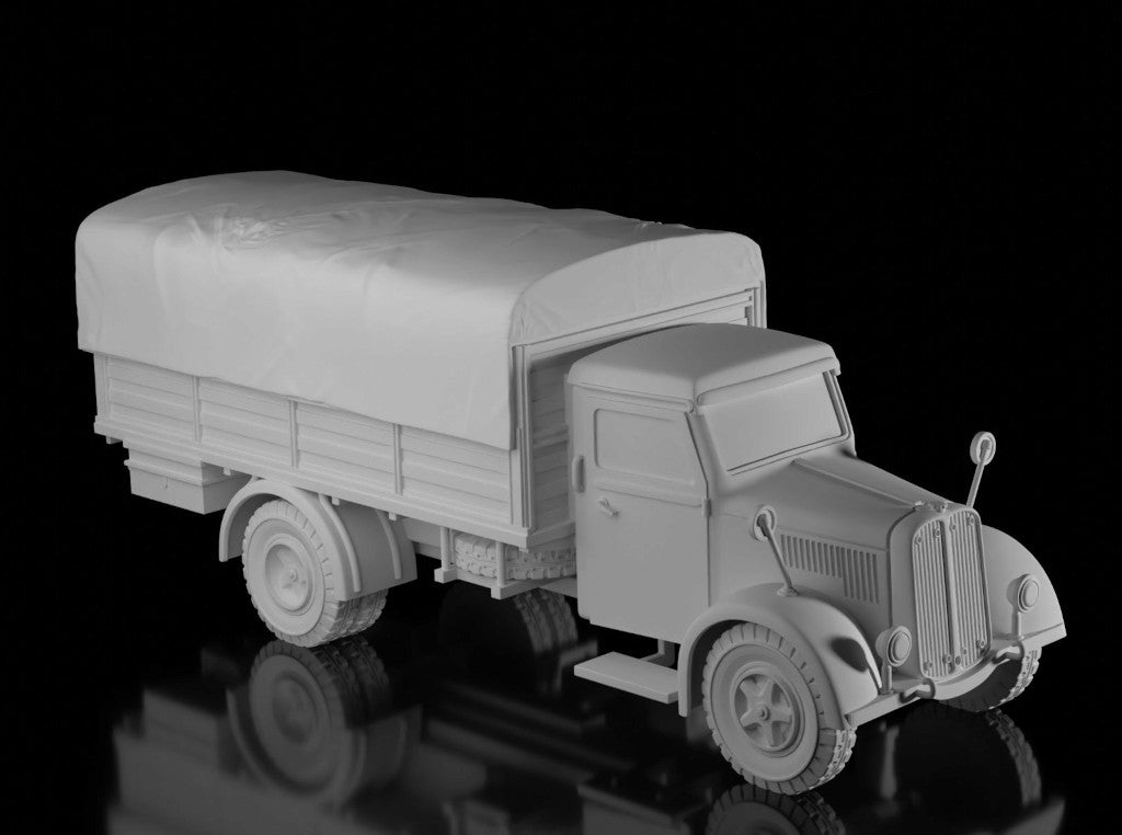 OM Taurus Medium Truck - Covered. Painted Resin Model
