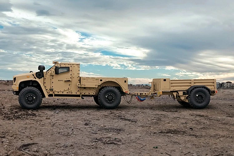 American Post War JLTV WITH TRAILER. Painted Resin Model