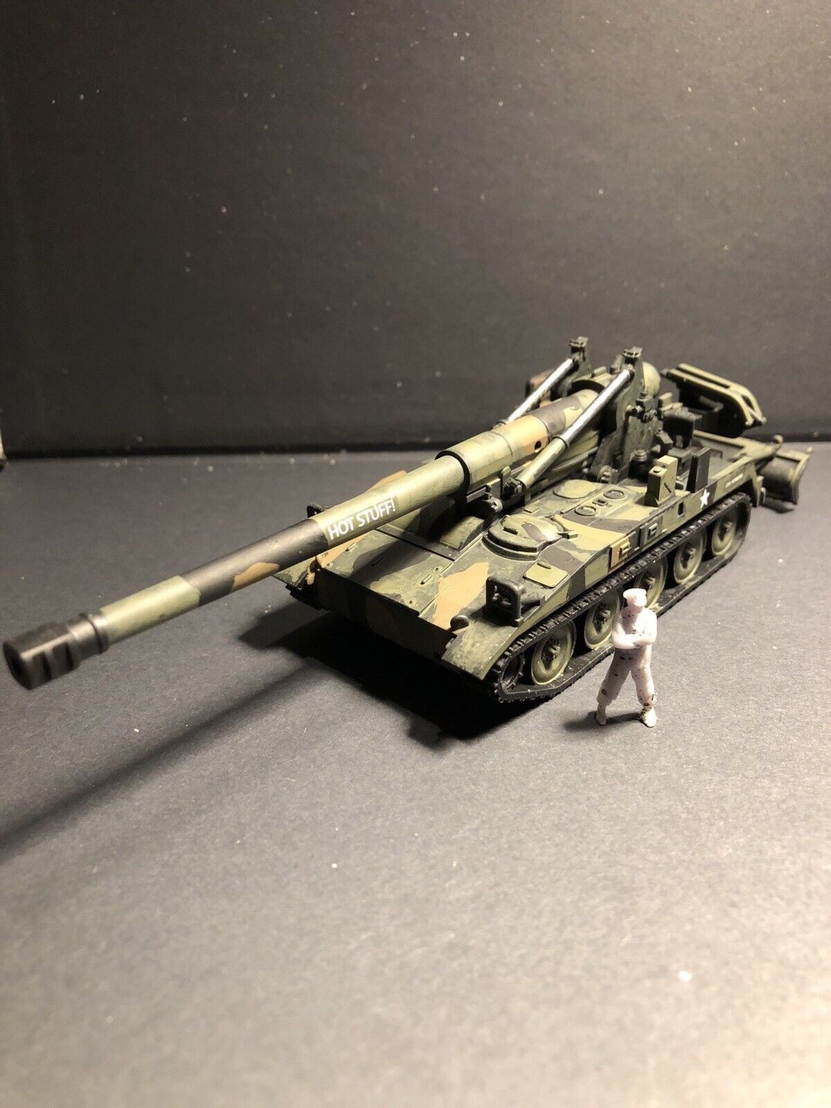 American Post War M110 Self Propelled Howitzer. Painted Resin Model