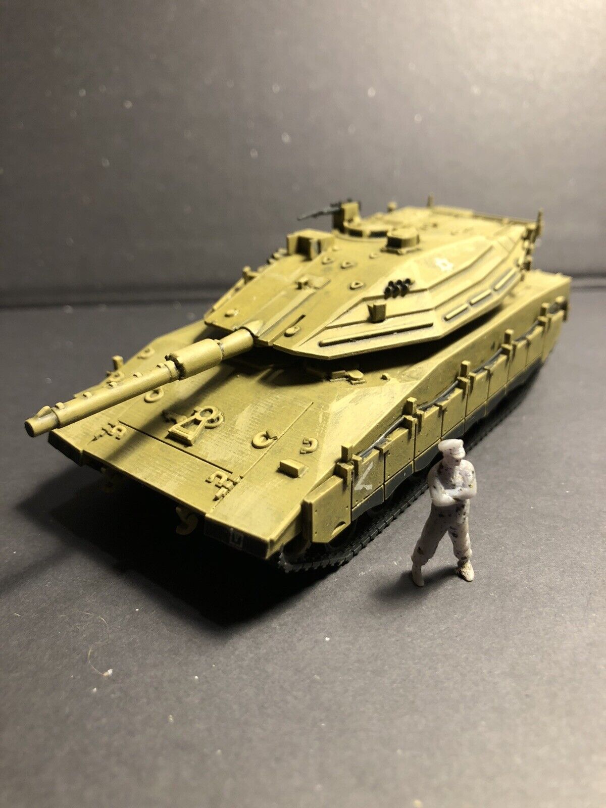 Israeli Merkava IV MBT. Painted Resin Model