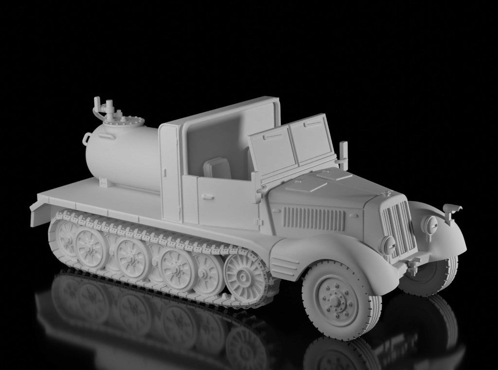 Sd.Kfz.11/3 Sprühkraftwagen (Chemical Sprayer). Painted Resin Model